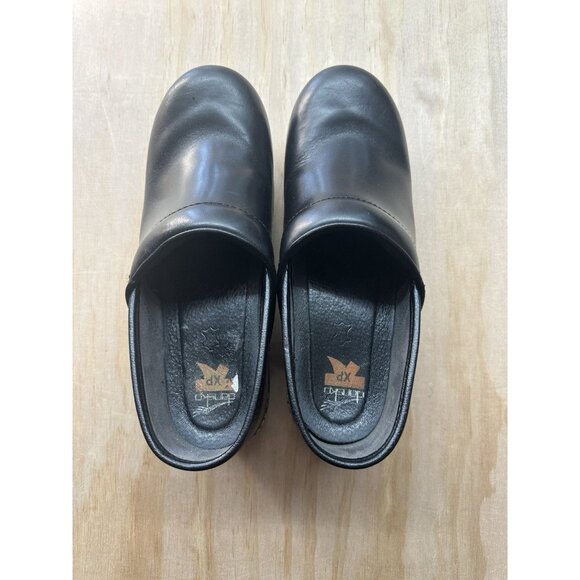 Dansko XP 2.0 Clog Womens US 9.5 EU 40 Black Leather Slip Resistant Professional - Picture 1 of 6